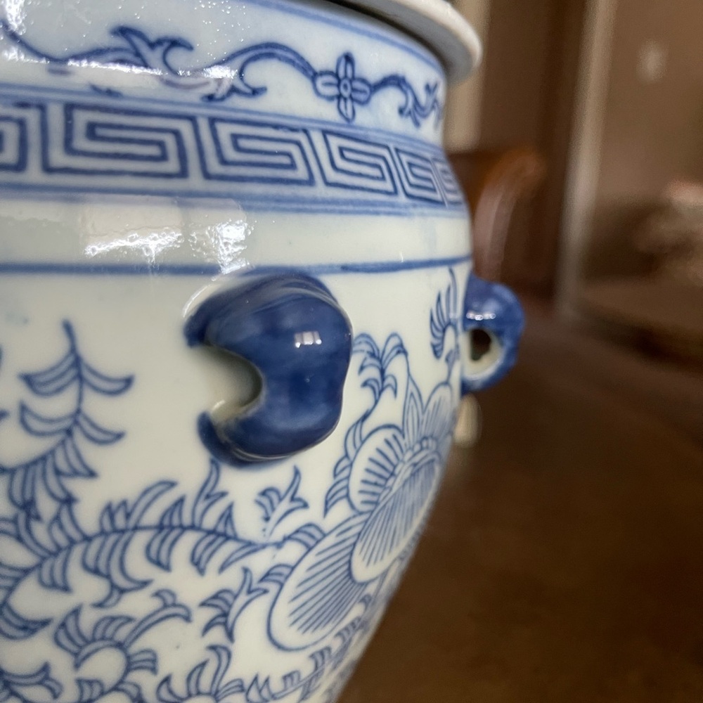 1970’s Blue and White Chinoiserie Ginger Jar - Picture 4 of 7